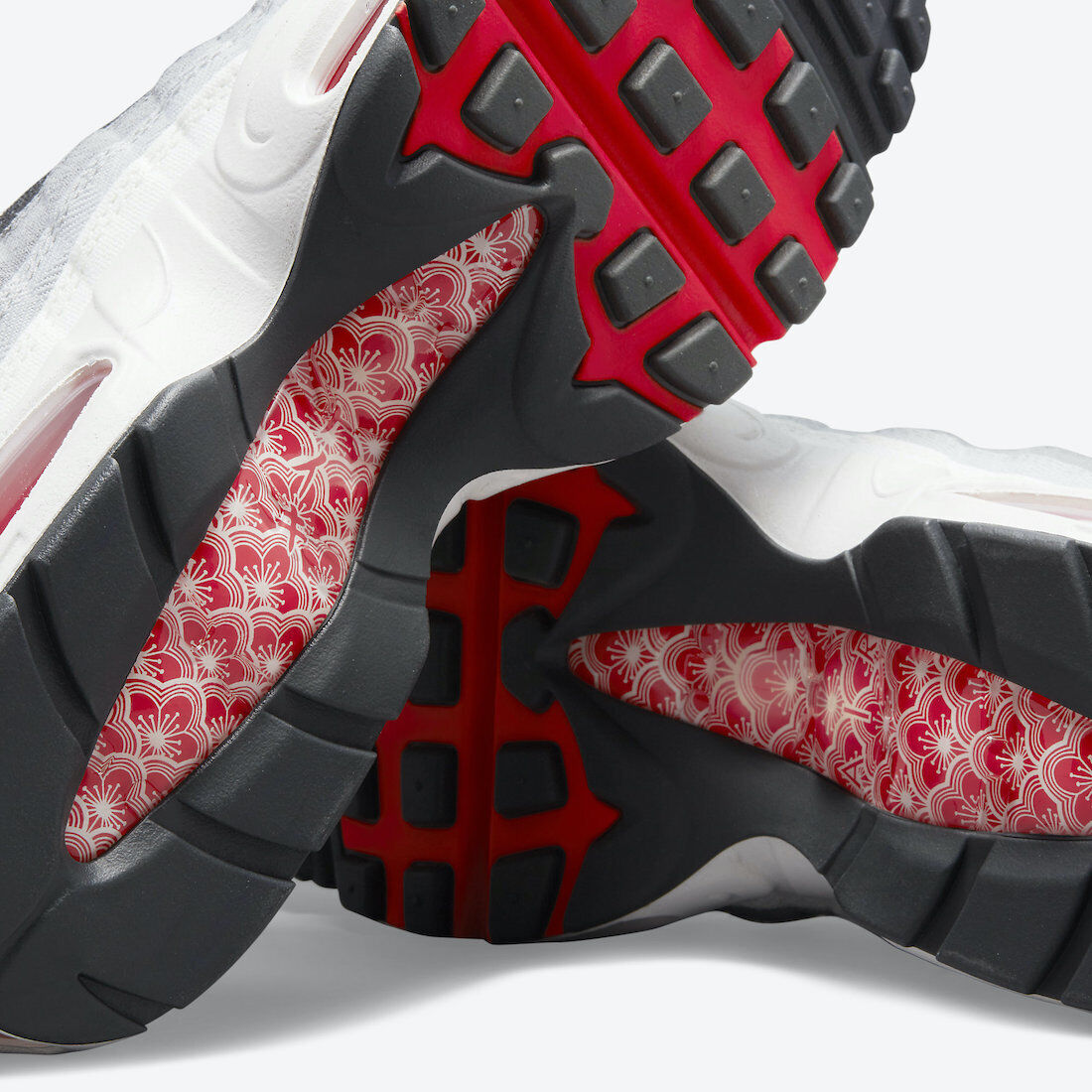Men's Nike Air Max 95 QS Japan Running Shoes, DH9792 100 Multi Sizes Summit White/Off Noir/Light Smoke Grey/Chile Red