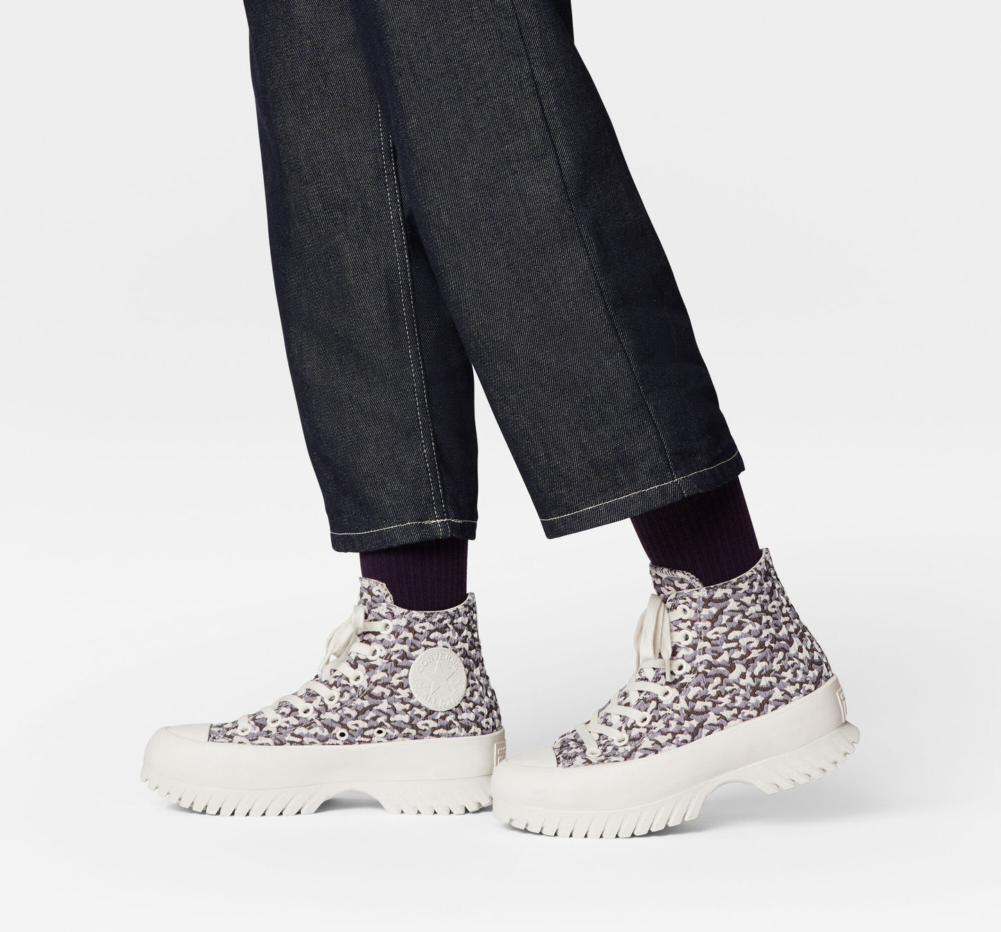 Converse CHUCK TAYLOR All Star Lugged 2.0 Jacquard Shoe High Top Shoe, A00877C Sizes Sand Dune/Egret/Egret