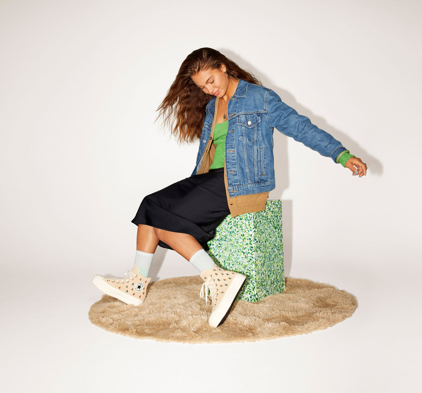 Women's Converse Chuck Taylor All Star Lift Platform Embroidered Roses Hi Top Shoe, A04300C Multi Sizes Farro/Egret/Midnight Clover