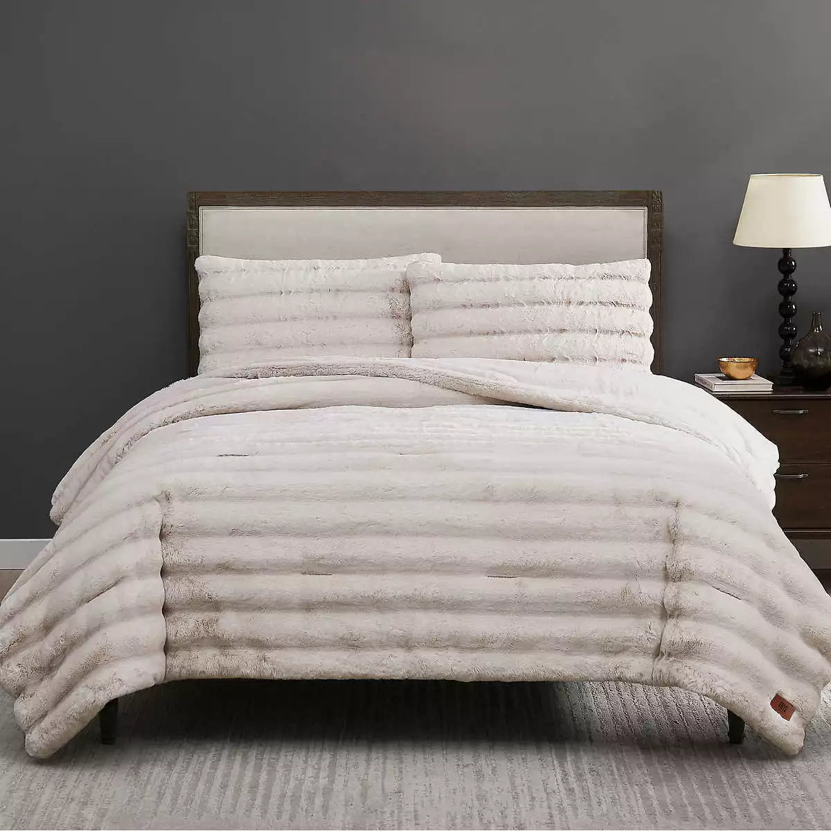 Frye 4" Jacquard Channel Luxury Faux Fur Comforter 3 Piece King Set, Reversible
