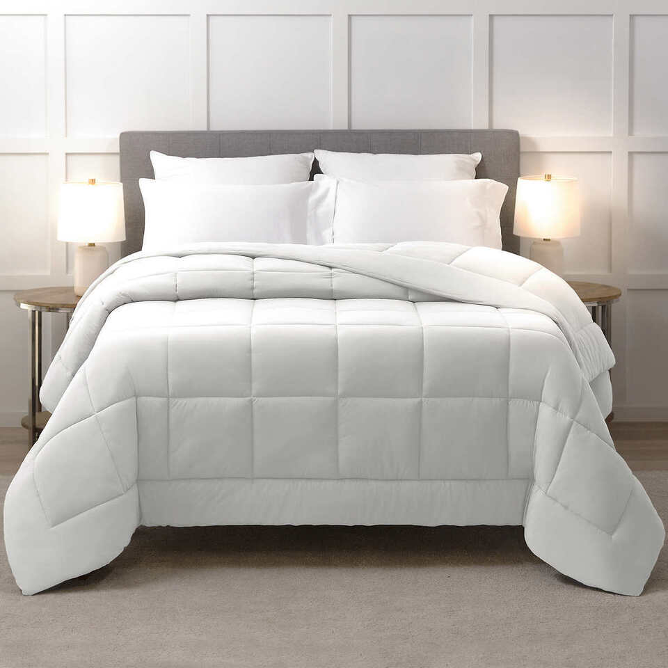 Allied Home Down Below Zero Cooling Comforter, Queen 1727310 Mult Colors 90"X90"