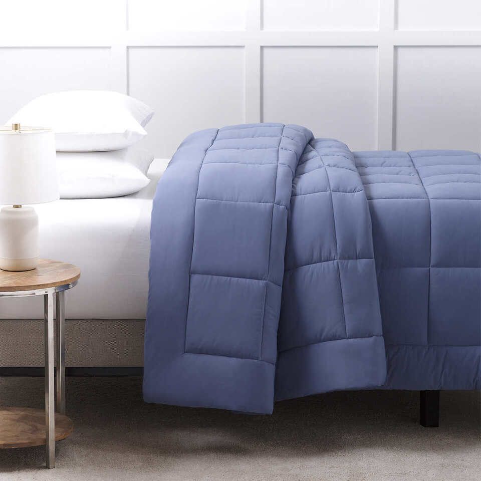 Allied Home Down Below Zero Cooling Comforter, Queen 1727310 Mult Colors 90"X90"
