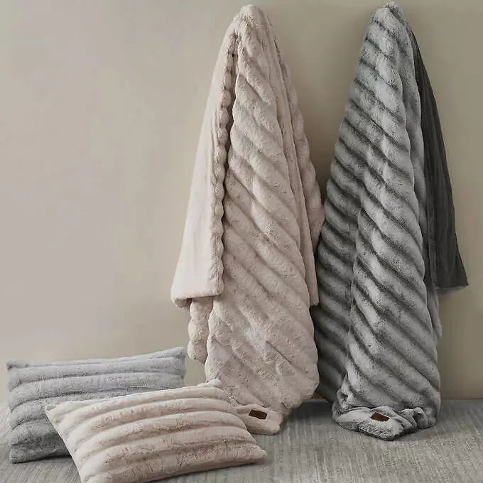 Frye 4" Jacquard Channel Luxury Faux Fur Comforter 3 Piece King Set, Reversible