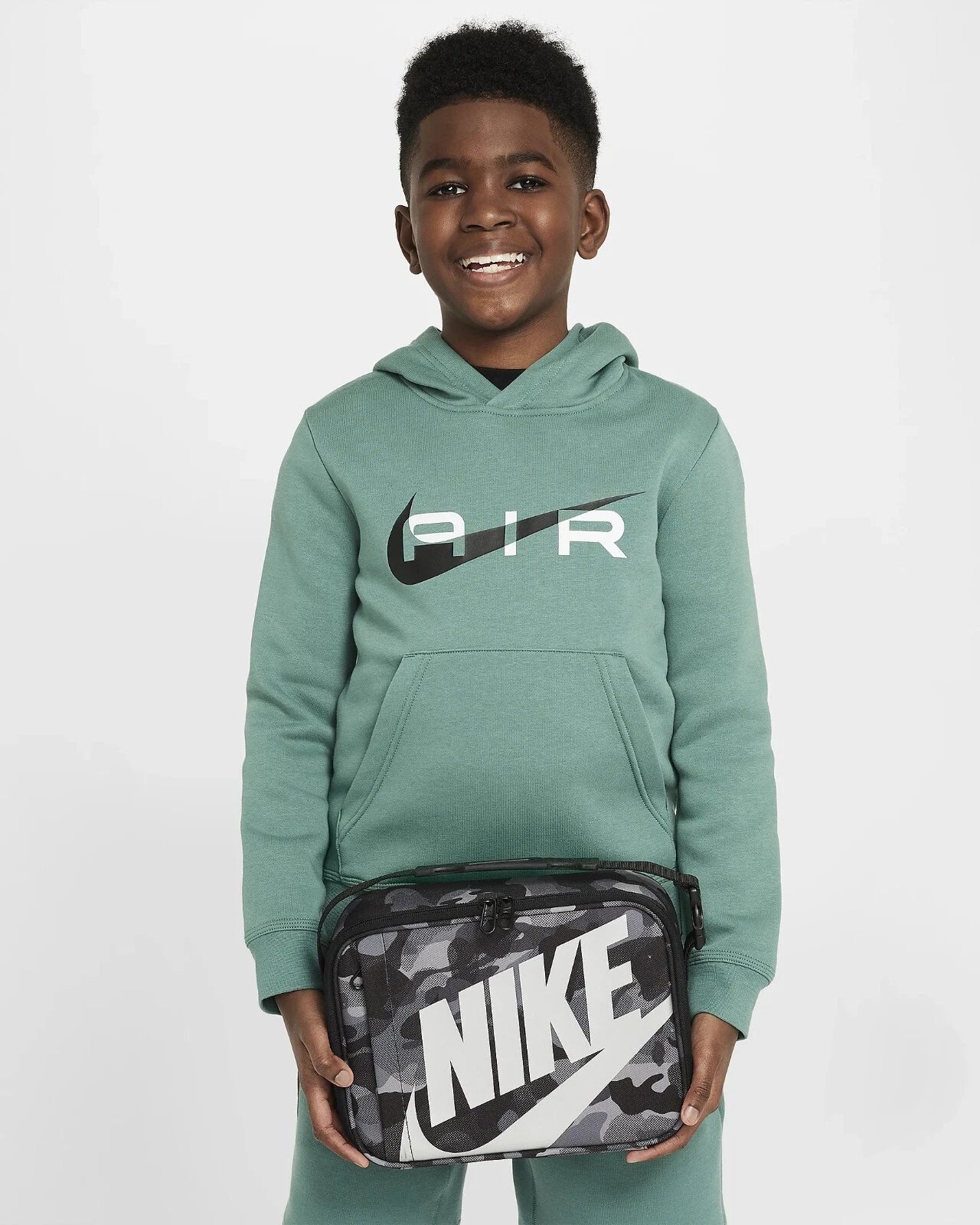 Nike Futura Fuel Pack Insulated Lunch Bag, 9A2744 K11 Black/WCamo 4L