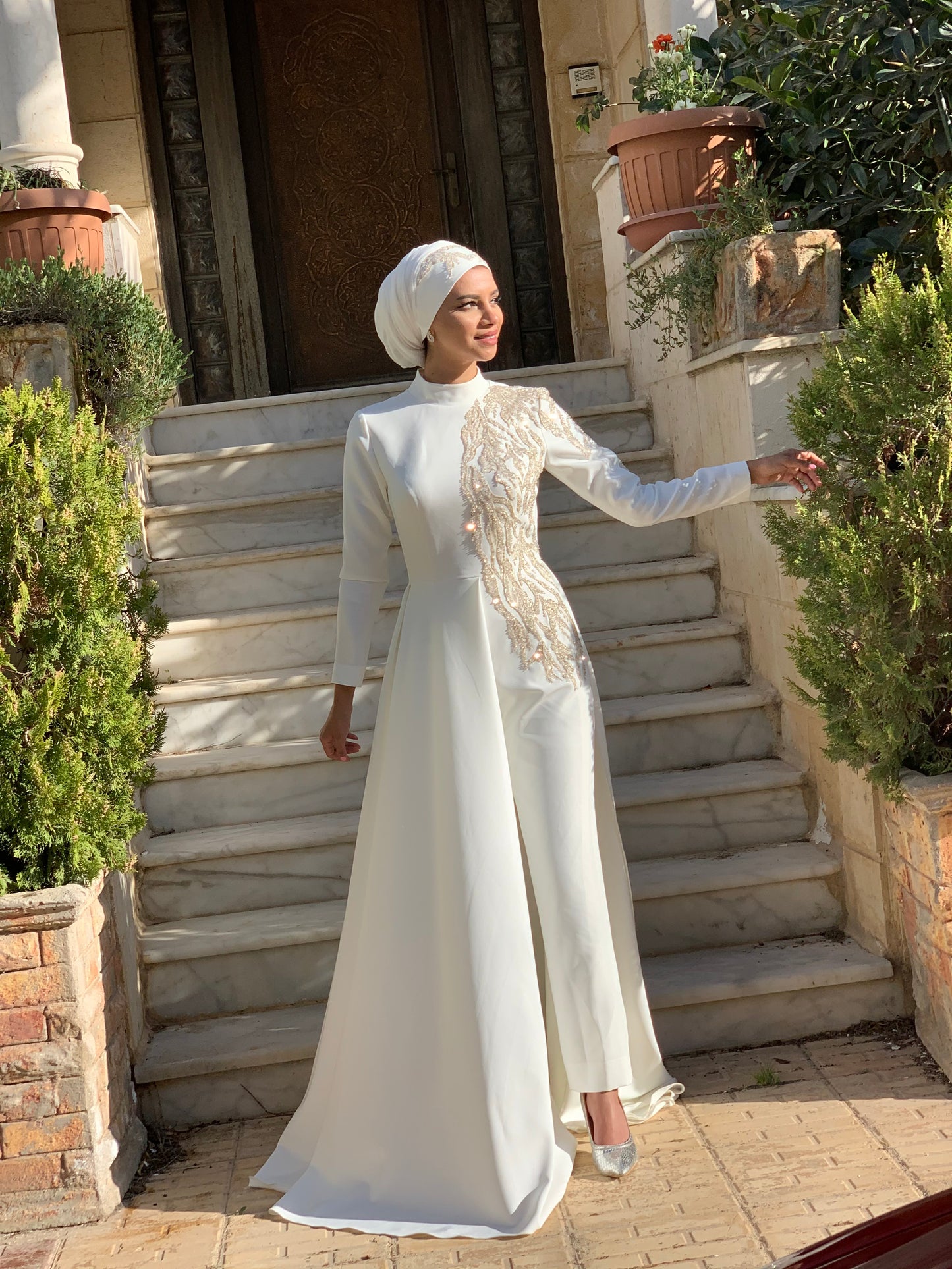 Women's Custom Rhinestone Modern Modest Hijab Dress & Jumper Combo White